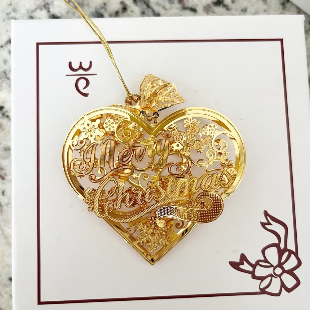 Danbury Mint Gold Christmas Ornaments Lot of 4 Heart Carolers Drummers Bear - Picture 8 of 8